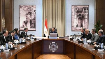 مدبولي يوجه بتيسير الإجراءات التي تسهم في تسريع وتيرة عملية الحفر بمناطق إكسون موبيل مدبولي يوجه بتيسير الإجراءات التي تسهم في تسريع وتيرة عملية الحفر بمناطق إكسون موبيل