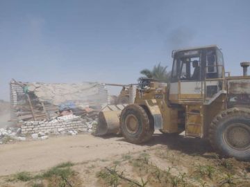 الإسكان: إزالة التعديات على 507 أفدنة بمدينتي بني سويف والفشن الجديدتين (صور) الإسكان: إزالة التعديات على 507 أفدنة بمدينتي بني سويف والفشن الجديدتين (صور)