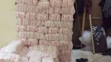 تموين الشرقية: ضبط 2.5 طن سكر مجهول المصدر قبل ترويجها تموين الشرقية: ضبط 2.5 طن سكر مجهول المصدر قبل ترويجها