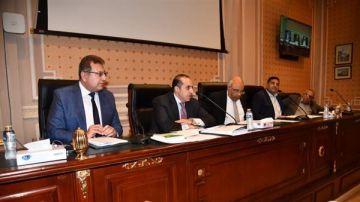 وزير الشئون النيابية عن قانون مياه الشرب: يؤكد التزام الدولة بتقديم خدمات