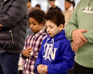 دعاء يوم الجمعة للأبناء وزيادة الرزق مكتوب.. رددها الآن في ساعة الاستجابة