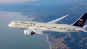 مكاسب المملكة.. قطاع الطيران يغذي الاقتصاد السعودي بـ90.6 مليار دولار مكاسب المملكة.. قطاع الطيران يغذي الاقتصاد السعودي بـ90.6 مليار دولار