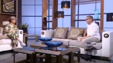 مفيدة شيحة لـ جابر القرموطي: عملت أغنية ليه.. والإعلامي: أفكار بتيجيلي وبنفذها مفيدة شيحة لـ جابر القرموطي: عملت أغنية ليه.. والإعلامي: أفكار بتيجيلي وبنفذها