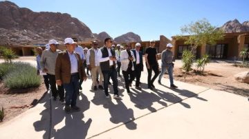 وزير الإسكان يتفقد تطوير التجلي الأعظم بسانت كاترين.. وإنشاء النزل البيئي الجديد