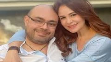 الله يصبر أهله.. تامر حسني ينعي وليد مصطفي زوج كارول سماحة