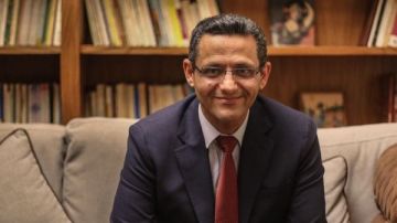 أول رسالة من خالد البلشي بعد فوزه نقيبا للصحفيين لـ عبدالمحسن سلامة