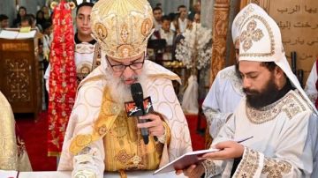 تدشين كنيسة الشهيد أبسخيرون القليني بالشرقية على يد الأنبا مقار تدشين كنيسة الشهيد أبسخيرون القليني بالشرقية على يد الأنبا مقار