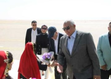 مستشار رئيس الجمهورية للتنمية المحلية يزور محافظة الوادي الجديد