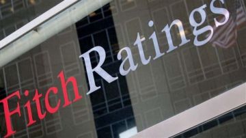 عاجل توقعات بتراجع الدين الحكومي إلى 50 بحلول 2034 عاجل توقعات بتراجع الدين الحكومي إلى 50 بحلول 2034