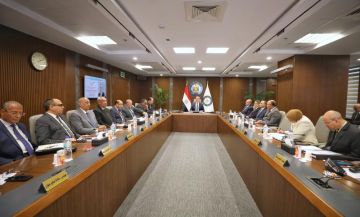 وزير البترول: تطور إيجابي لأعمال صان مصر بالخارج.. ومواصلة التوسع خارجيا على رأس الأولويات وزير البترول: تطور إيجابي لأعمال صان مصر بالخارج.. ومواصلة التوسع خارجيا على رأس الأولويات