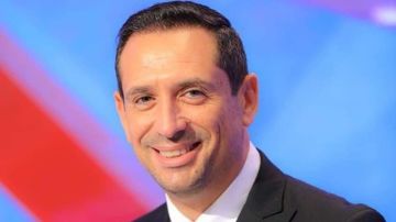 التمييز وغياب العدالة.. أحمد سالم يكشف سبب غياب الزمالك عن اجتماع الرابطة التمييز وغياب العدالة.. أحمد سالم يكشف سبب غياب الزمالك عن اجتماع الرابطة