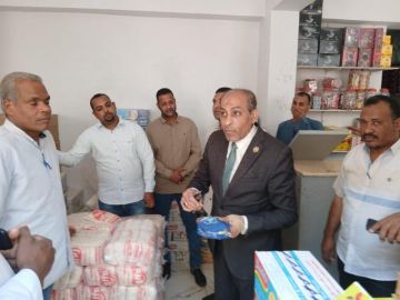 وكيل تموين الأقصر: تحرير 13 محضرا ومخالفة تموينية.. صور وكيل تموين الأقصر: تحرير 13 محضرا ومخالفة تموينية.. صور