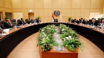 الوزير: خطة شاملة ليصل أسطول الشركات التابعة لشركة مارترانس إلي عدد 36 سفينة عام 2030 الوزير: خطة شاملة ليصل أسطول الشركات التابعة لشركة مارترانس إلي عدد 36 سفينة عام 2030