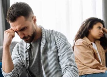 زواج وعلاقات .. 4 علامات تكشف تمسكك بشخص لا يستطيع أن يحبك  زواج وعلاقات .. 4 علامات تكشف تمسكك بشخص لا يستطيع أن يحبك