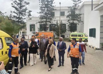 مصرع شخص وإصابة 14 آخرين في حادث انقلاب ميكروباص بالفيوم مصرع شخص وإصابة 14 آخرين في حادث انقلاب ميكروباص بالفيوم