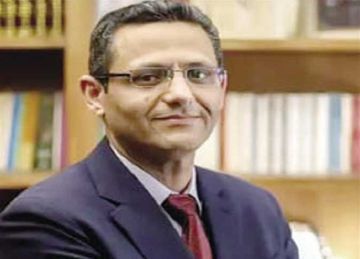 نقيب الصحفيين يخاطب رئيس النواب لحذف عقوبة الحبس على النشر بمشروع قانون الفتوى الشرعية 