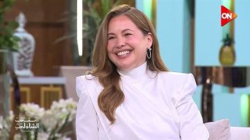 أجرت مقابلة تلفزيونية بعد يومين من الولادة.. ريا أبي راشد تتحدث عن زواجها والأمومة