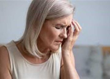 انقطاع الطمث عند النساء.. الطرق الفعالة لتخفيف الألم والأعراض المصاحبة لتلك الفترة