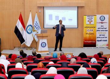 مدير صندوق مكافحة الإدمان: نستقبل 170 ألف مدمن سنويا من بينهم 5 بنات مدير صندوق مكافحة الإدمان: نستقبل 170 ألف مدمن سنويا من بينهم 5 بنات