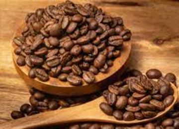 استخدمي اسكراب القهوة للحصول على بشرة ناعمة خالية من السيلوليت استخدمي اسكراب القهوة للحصول على بشرة ناعمة خالية من السيلوليت