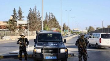 الدفاع الليبية تعلن بدء تنفيذ وقف إطلاق النار في طرابلس الدفاع الليبية تعلن بدء تنفيذ وقف إطلاق النار في طرابلس