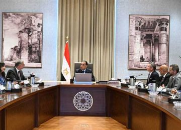 رئيس الوزراء يستعرض تحديات قطاع صناعة الحديد والصلب وخطوات النهوض به