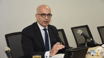 رئيس جامعة عين شمس يترأس الجلسة الثامنة لمجلس شؤون التعليم والطلاب للعام الجامعي ٢٠٢٤- ٢٠٢٥