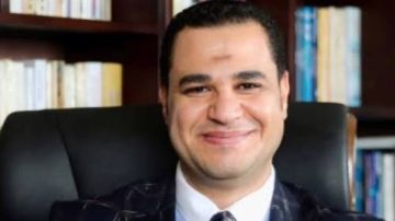 استشاري العلاج النفسي: الهاتف المحمول يهدد استقرار التركيز الذهني لدى الطلاب