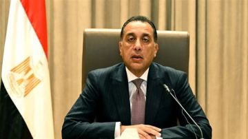 الوزراء يكشف عن 15 اتجاها عالميا تشكل المستقبل ويبرز الفرص التنموية المتاحة لمصر الوزراء يكشف عن 15 اتجاها عالميا تشكل المستقبل ويبرز الفرص التنموية المتاحة لمصر