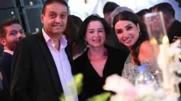 فى حفل زفاف رنا رئيس.. أحدث ظهور للفنانة مي نور الشريف