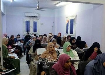 السبت.. انطلاق حملة طرق الأبواب لتدريب الرائدات الريفيات بالمنيا السبت.. انطلاق حملة طرق الأبواب لتدريب الرائدات الريفيات بالمنيا