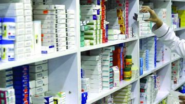 تحرك برلماني لسحب الأدوية منتهية الصلاحية من الأسواق وعقوبات رادعة لبائعيها