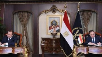 في لقائه باللواء محمود توفيق.. وزير داخلية صربيا يشيد بجهود الشرطة المصرية في لقائه باللواء محمود توفيق.. وزير داخلية صربيا يشيد بجهود الشرطة المصرية