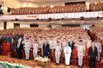 القوات المسلحة تنظم لقاء تعريفيا لمبادرة معهد تكنولوجيا المعلومات لتدريب المجندين القوات المسلحة تنظم لقاء تعريفيا لمبادرة معهد تكنولوجيا المعلومات لتدريب المجندين