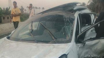 تهشم سيارتين في تصادم مروع بطريق الديسمي بالصف.. صور