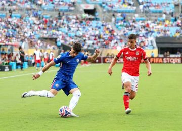 مدرب تشيلسي ينتقد أمريكا: هذا ليس المكان المناسب لإقامة مباريات كرة القدم