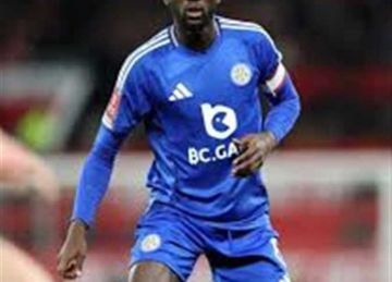 نجم ليستر سيتي يشعل الصراع بين مانشستر يونايتد وإيفرتون