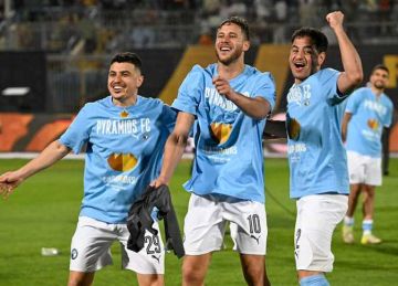 حقيقة رحيل ثلاثي بيراميدز إلى الزمالك.. وموقفه من الصفقات التبادلية