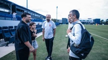 متعب يشيد بمعسكر الأهلي في ميامي قبل كأس العالم للأندية