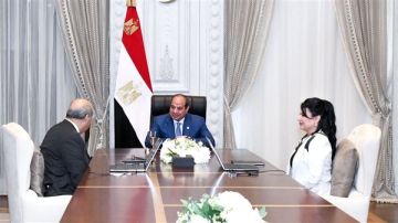 الرئيس السيسي يوجه بالاستمرار في تطوير المطارات المصرية من خلال شراكات دولية