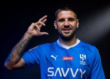 الهلال السعودي يستقر على بديل ميتروفيتش أمام ريال مدريد