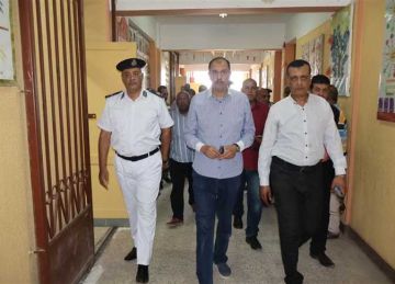 محافظ سوهاج يشدد على تأمين لجان الثانوية العامة وتوفير بيئة مناسبة للطلاب والملاحظين