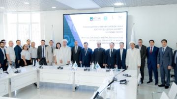 مجلس حكماء المسلمين ينظم مائدة عن التراث الديني بكازاخستان مجلس حكماء المسلمين ينظم مائدة عن التراث الديني بكازاخستان