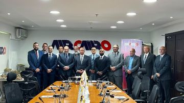 إير كايرو تعزز منظومة السلامة الطبية الجوية بشراكة مع ميد إير