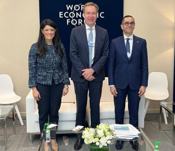 المشاط تبحث مع رئيس المنتدى الاقتصادي العالمي تأثير التطورات العالمية والإقليمية على الوضع الاقتصادي