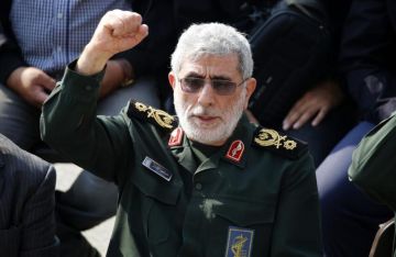 إعلام إيراني: قائد فيلق القدس إسماعيل قاآني لا يزال حيا وشارك في تجمع شعبي بطهران إعلام إيراني: قائد فيلق القدس إسماعيل قاآني لا يزال حيا وشارك في تجمع شعبي بطهران