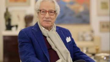 فاروق حسني: مبارك طلب مني افتتاح معرض الكتاب يوم 29 يناير والناس في الشارع