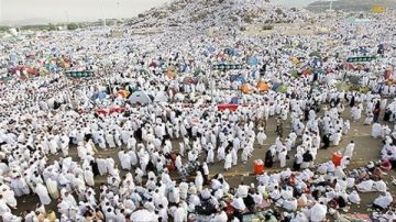 مليون و200 ألف مستفيد من خدمات الفرق الراجلة خلال موسم الحج