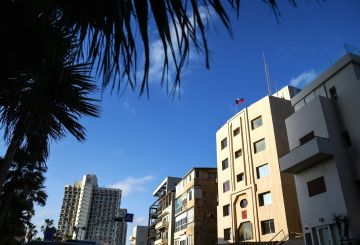 السفارة الروسية توصي مواطنيها بمغادرة إسرائيل عبر مصر حتى عودة الوضع إلى طبيعته