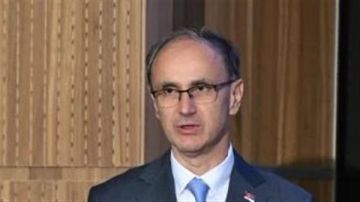 رئيس وزراء صربيا: اتفاقية التجارة الحرة صفحة جديدة في العلاقات مع مصر رئيس وزراء صربيا: اتفاقية التجارة الحرة صفحة جديدة في العلاقات مع مصر